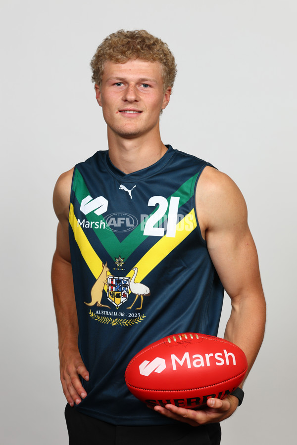 2025 Marsh AFL National Academy Boys Jumper Presentation - A-58563770