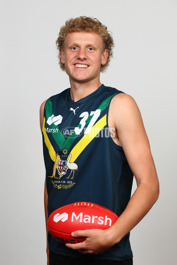 2025 Marsh AFL National Academy Boys Jumper Presentation - A-58563799