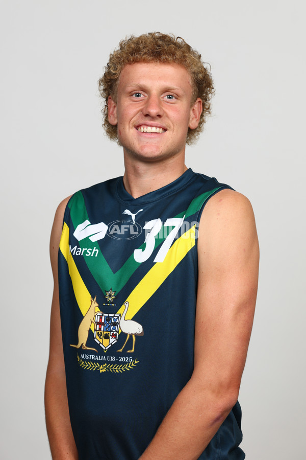 2025 Marsh AFL National Academy Boys Jumper Presentation - A-58563801