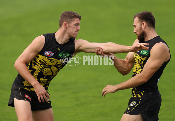 AFL 2025 Training - Richmond 160425 - A-58616900