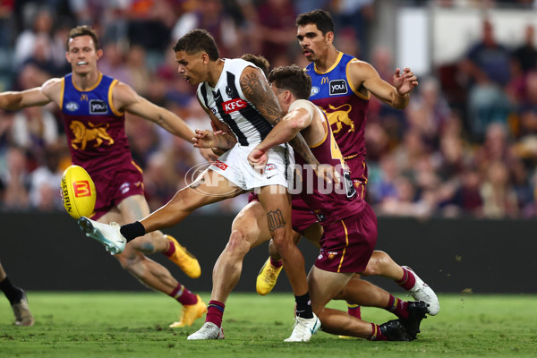 AFL 2025 Round 06 - Brisbane v Collingwood - A-58638001