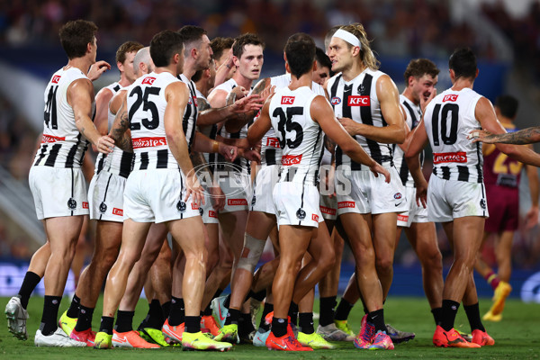 AFL 2025 Round 06 - Brisbane v Collingwood - A-58638046