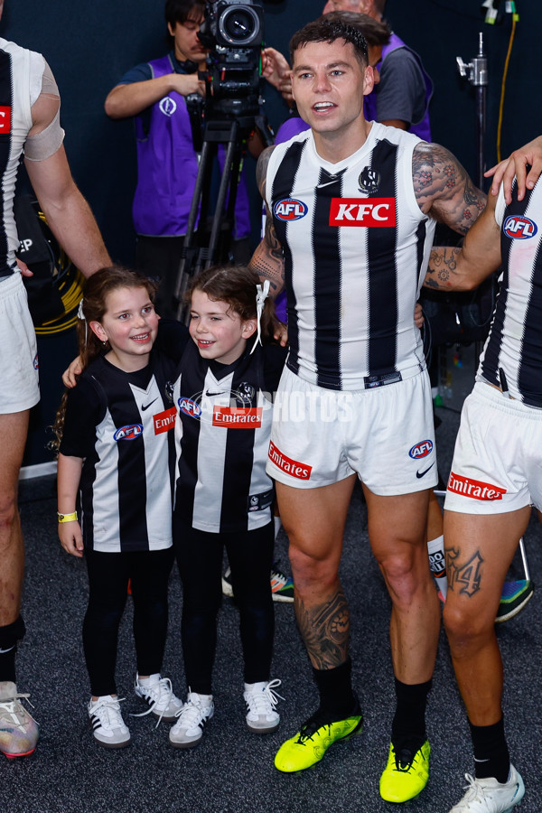AFL 2025 Round 06 - Brisbane v Collingwood - A-58651466