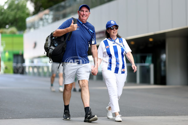 AFL 2025 Round 06 - North Melbourne v Carlton - A-58722185