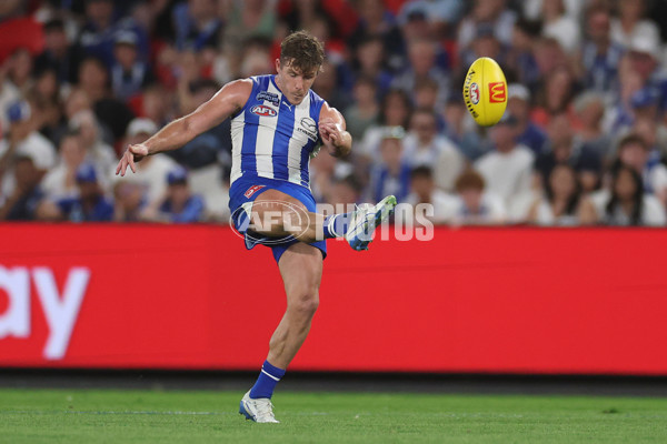 AFL 2025 Round 06 - North Melbourne v Carlton - A-58747061