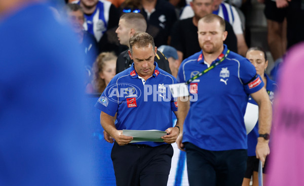 AFL 2025 Round 06 - North Melbourne v Carlton - A-58756835
