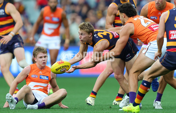 AFL 2025 Round 06 - Adelaide v GWS - A-58780438