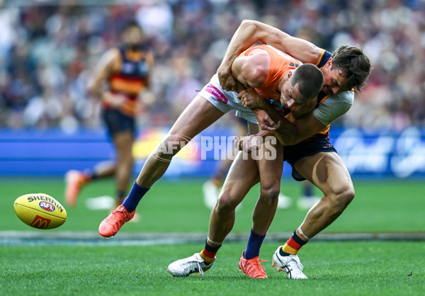 AFL 2025 Round 06 - Adelaide v GWS - A-58781930