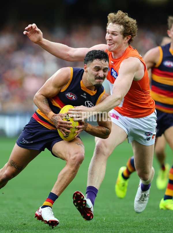 AFL 2025 Round 06 - Adelaide v GWS - A-58781942