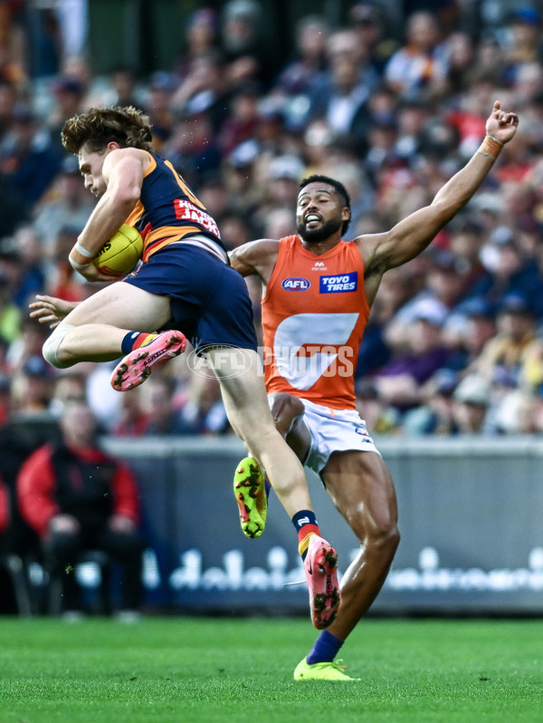 AFL 2025 Round 06 - Adelaide v GWS - A-58783219