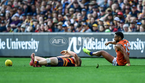 AFL 2025 Round 06 - Adelaide v GWS - A-58783229