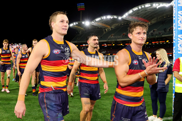 AFL 2025 Round 06 - Adelaide v GWS - A-58786199