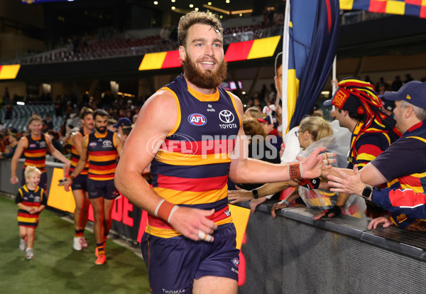 AFL 2025 Round 06 - Adelaide v GWS - A-58786201