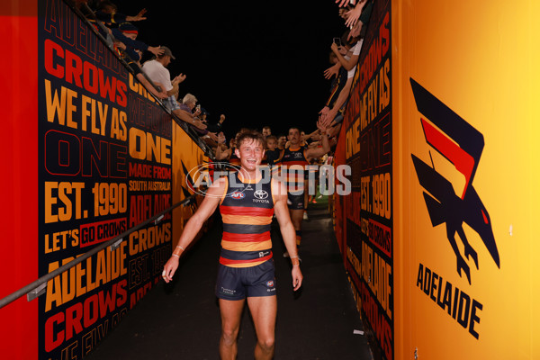AFL 2025 Round 06 - Adelaide v GWS - A-58786219