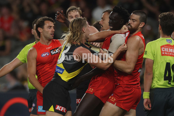 AFL 2025 Round 06 - Richmond v Gold Coast - A-58788934