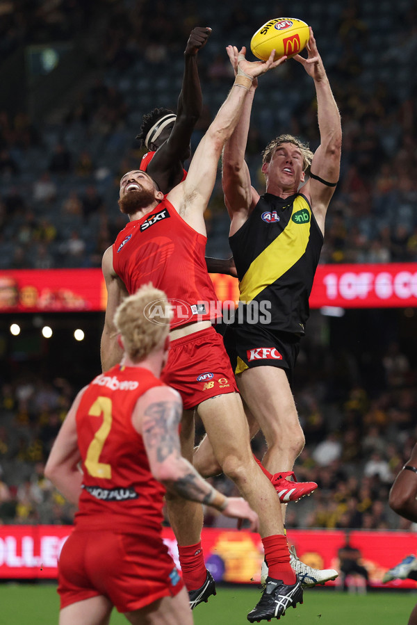 AFL 2025 Round 06 - Richmond v Gold Coast - A-58791525
