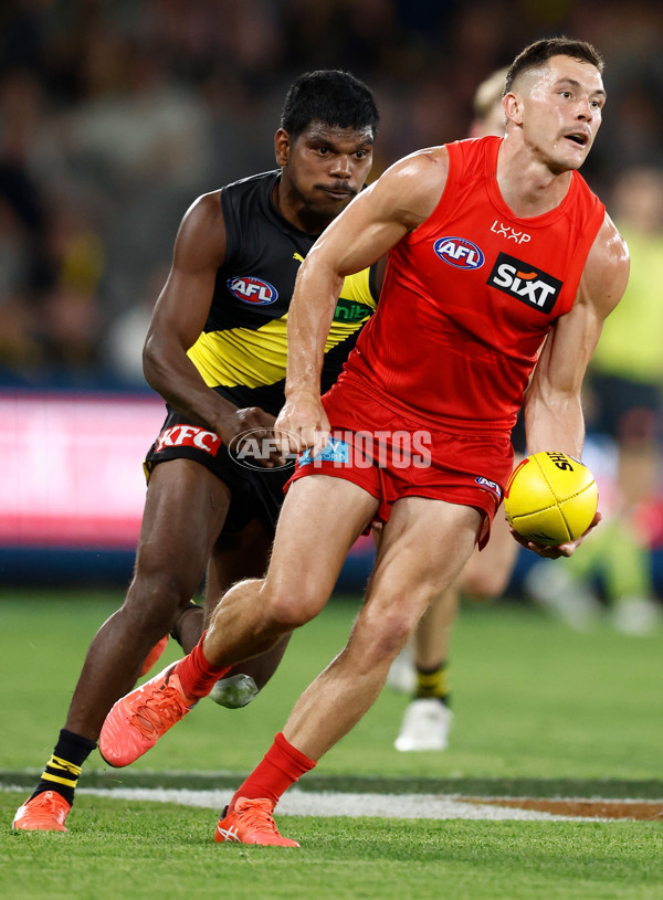 AFL 2025 Round 06 - Richmond v Gold Coast - A-58791545