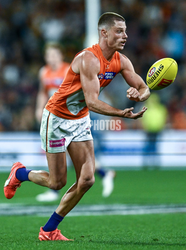AFL 2025 Round 06 - Adelaide v GWS - A-58791555