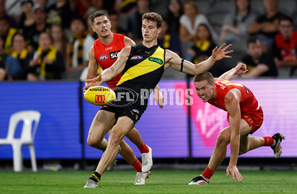 AFL 2025 Round 06 - Richmond v Gold Coast - A-58791589