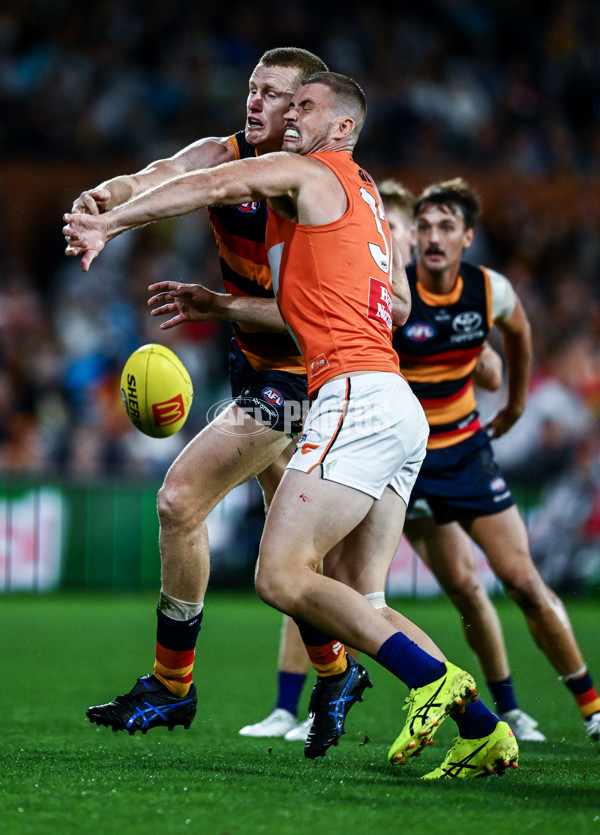 AFL 2025 Round 06 - Adelaide v GWS - A-58794437