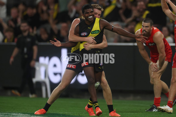AFL 2025 Round 06 - Richmond v Gold Coast - A-58794500