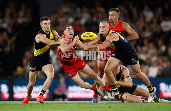 AFL 2025 Round 06 - Richmond v Gold Coast - A-58794511