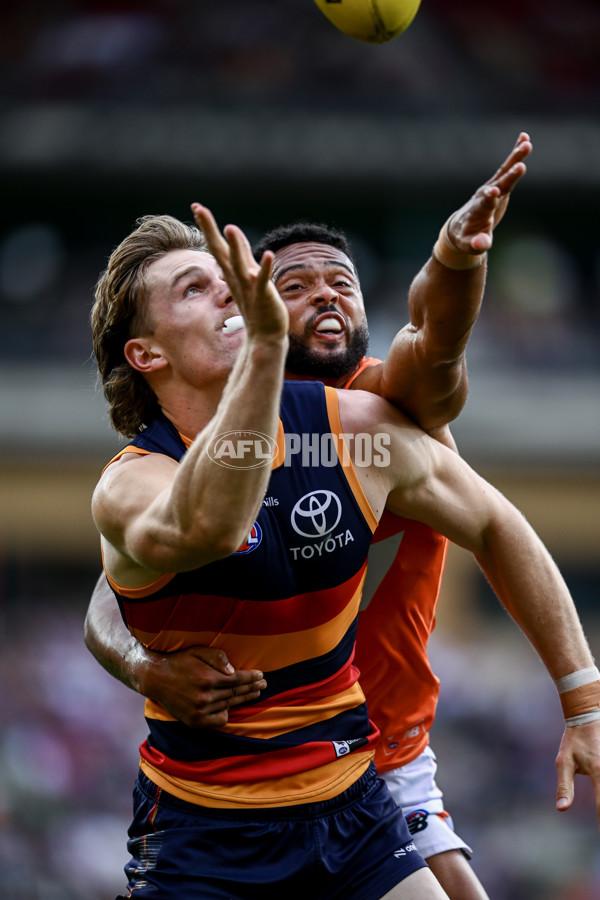 AFL 2025 Round 06 - Adelaide v GWS - A-58797455