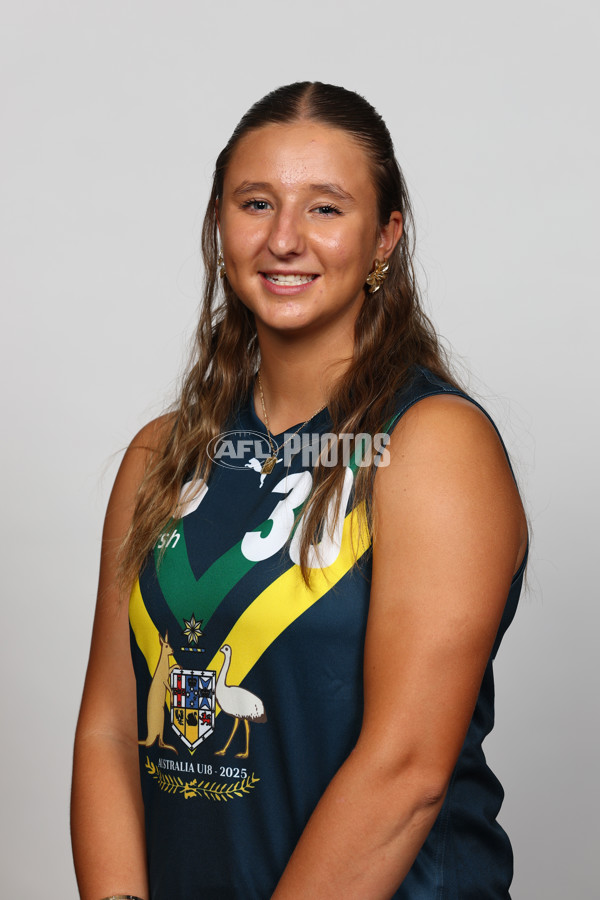 2025 Marsh AFL National Academy Girls Jumper Presentation - A-58806847