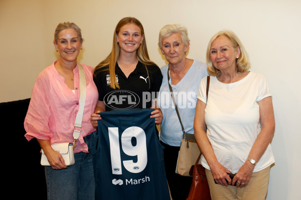 2025 Marsh AFL National Academy Girls Jumper Presentation - A-58809473