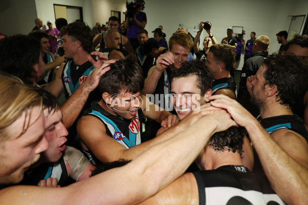 AFL 2025 Round 06 - Sydney v Port Adelaide - A-58820247