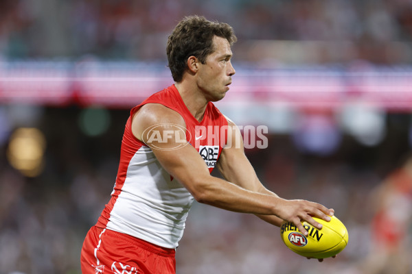 AFL 2025 Round 06 - Sydney v Port Adelaide - A-58826625