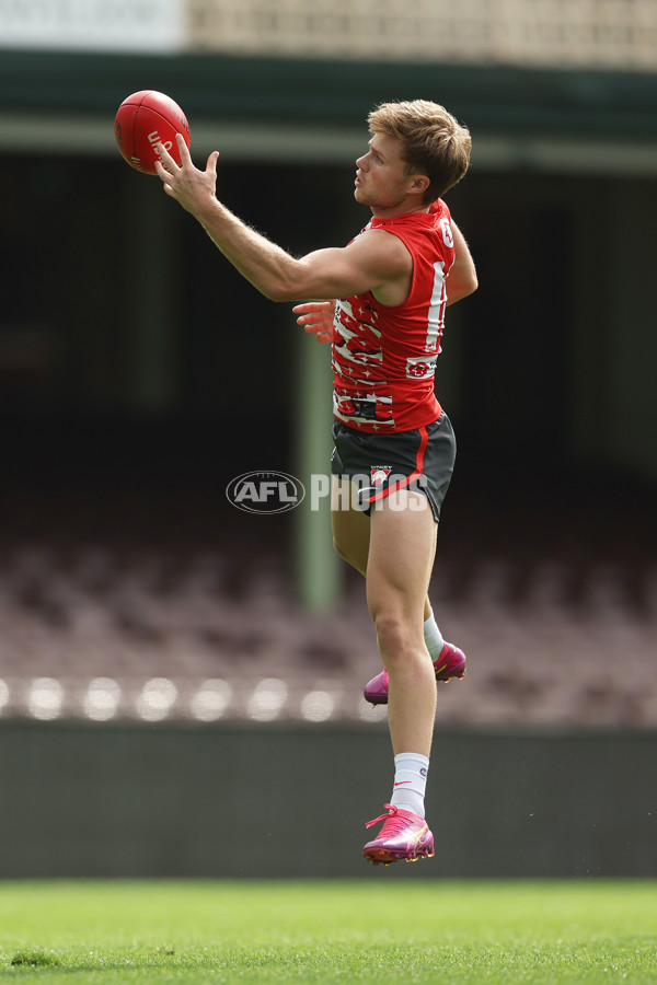 AFL 2025 Training - Sydney 230425 - A-58922421