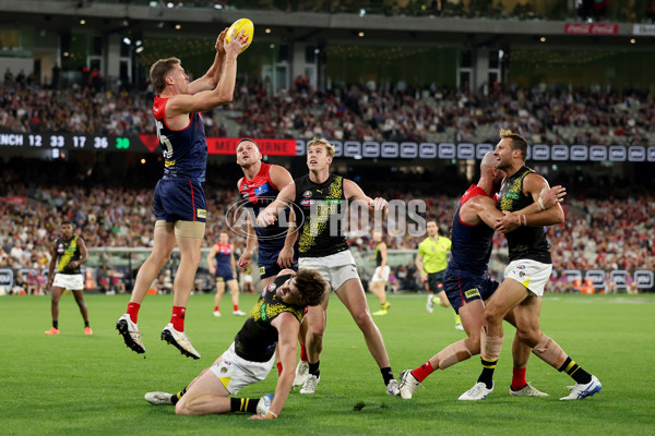 AFL 2025 Round 07 - Melbourne v Richmond - A-58929804