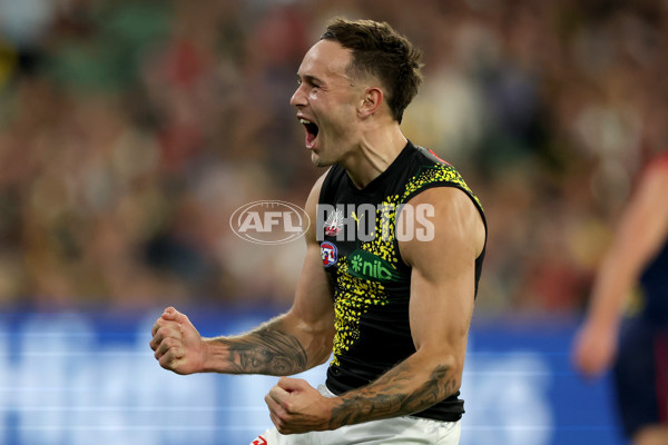 AFL 2025 Round 07 - Melbourne v Richmond - A-58929846