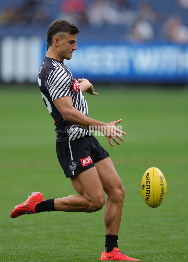 AFL 2025 Round 07 - Collingwood v Essendon - A-58940302