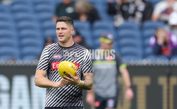 AFL 2025 Round 07 - Collingwood v Essendon - A-58940704