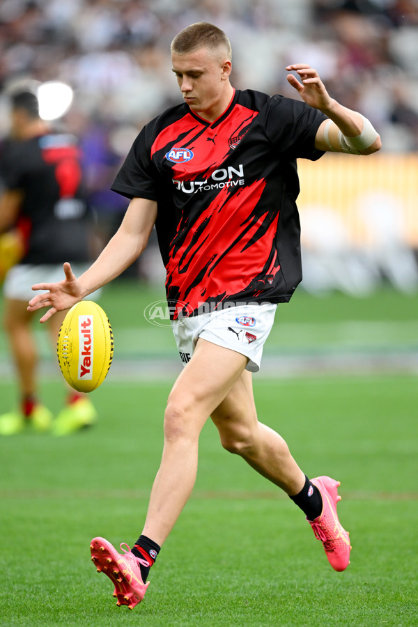 AFL 2025 Round 07 - Collingwood v Essendon - A-58940761
