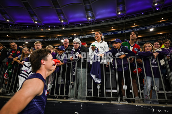 AFL 2025 Round 07 - Fremantle v Adelaide - A-58963271