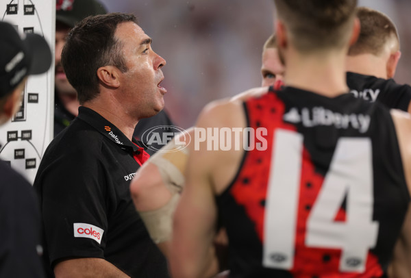 AFL 2025 Round 07 - Collingwood v Essendon - A-58966283