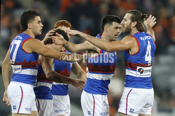 AFL 2025 Round 07 - GWS v Western Bulldogs - A-58990942