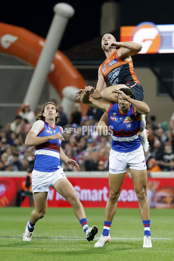 AFL 2025 Round 07 - GWS v Western Bulldogs - A-58992802