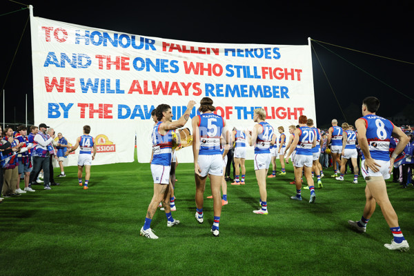 AFL 2025 Round 07 - GWS v Western Bulldogs - A-58992820