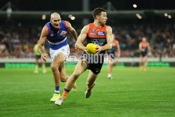 AFL 2025 Round 07 - GWS v Western Bulldogs - A-58995350