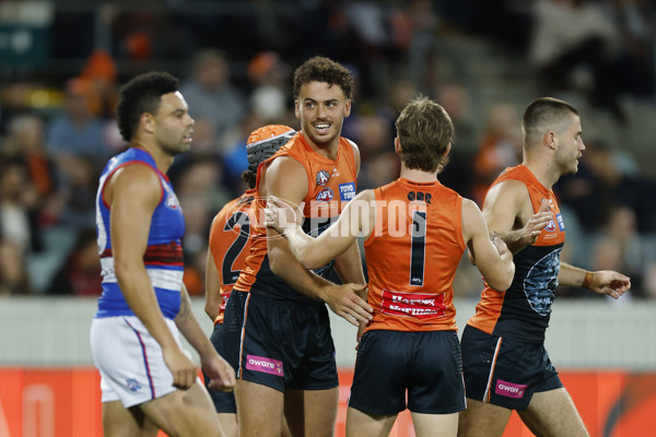 AFL 2025 Round 07 - GWS v Western Bulldogs - A-58995358