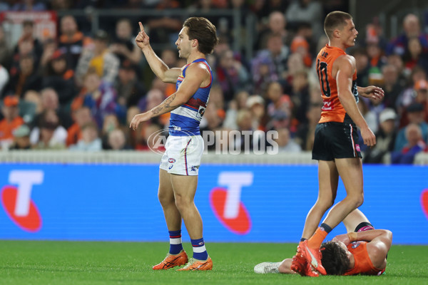 AFL 2025 Round 07 - GWS v Western Bulldogs - A-58996741