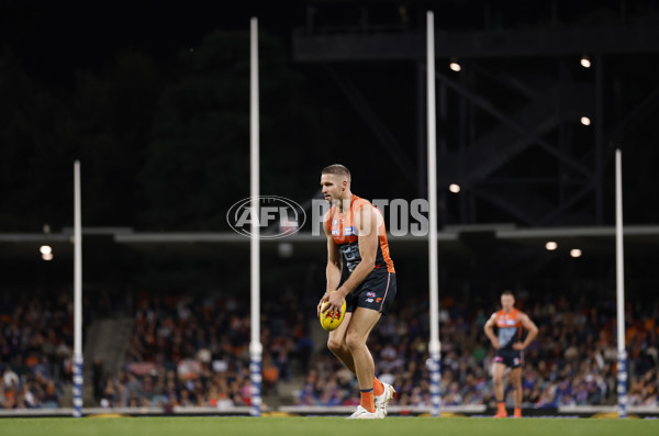 AFL 2025 Round 07 - GWS v Western Bulldogs - A-58996751