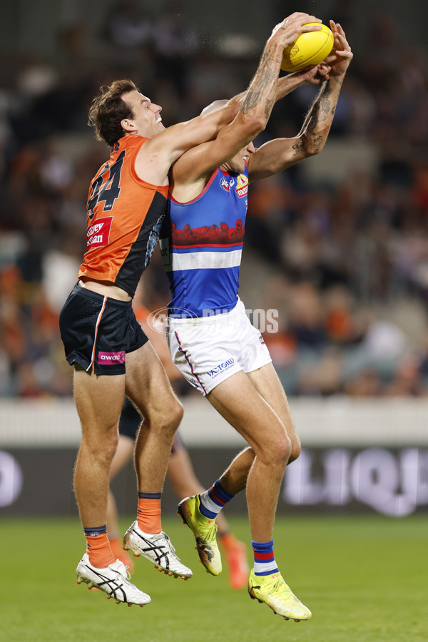 AFL 2025 Round 07 - GWS v Western Bulldogs - A-59000675