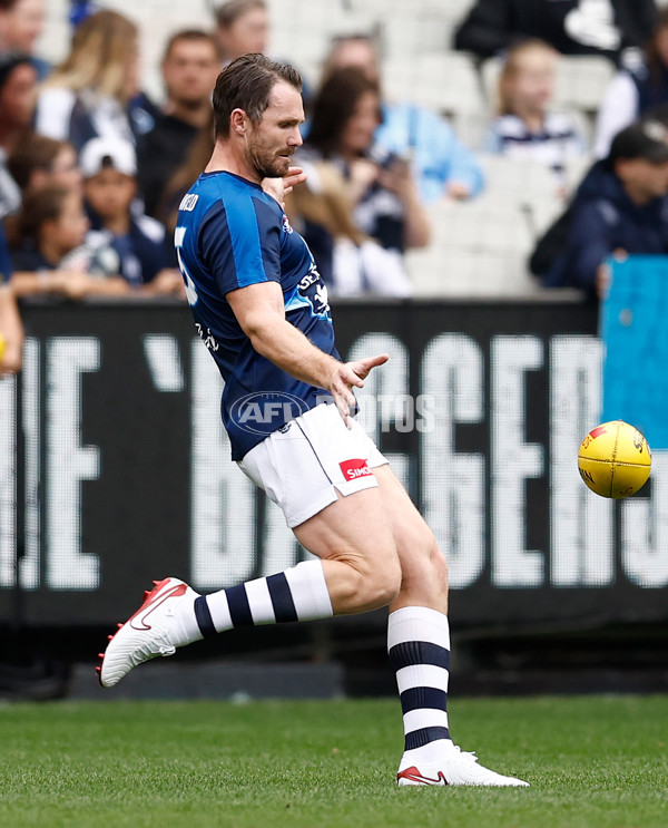 AFL 2025 Round 07 - Carlton v Geelong - A-59015412