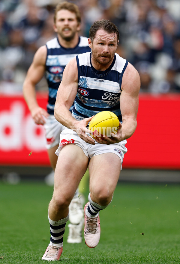 AFL 2025 Round 07 - Carlton v Geelong - A-59020572