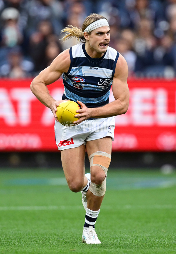AFL 2025 Round 07 - Carlton v Geelong - A-59021581